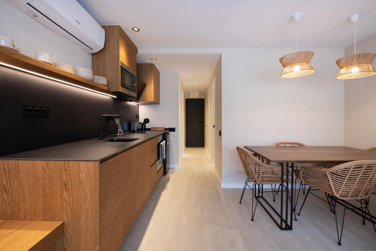 Apartamentos Marplana Кастельдефельс Экстерьер фото