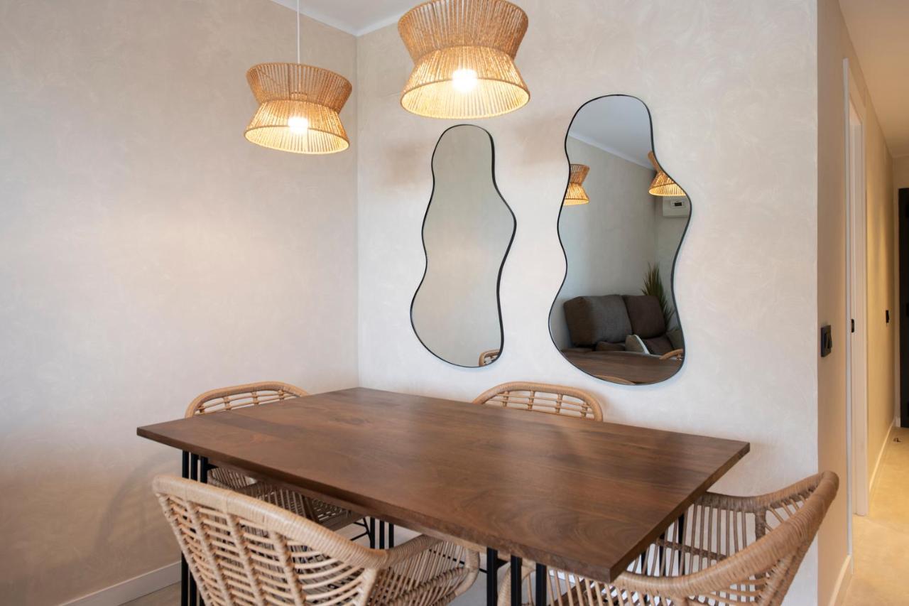 Apartamentos Marplana Кастельдефельс Экстерьер фото